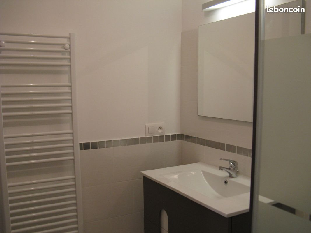 Appartement à louer, 65m², Montlieu-la-Garde