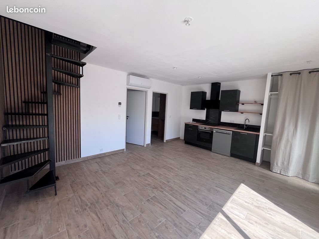 Appartement à louer, 62m², Billère