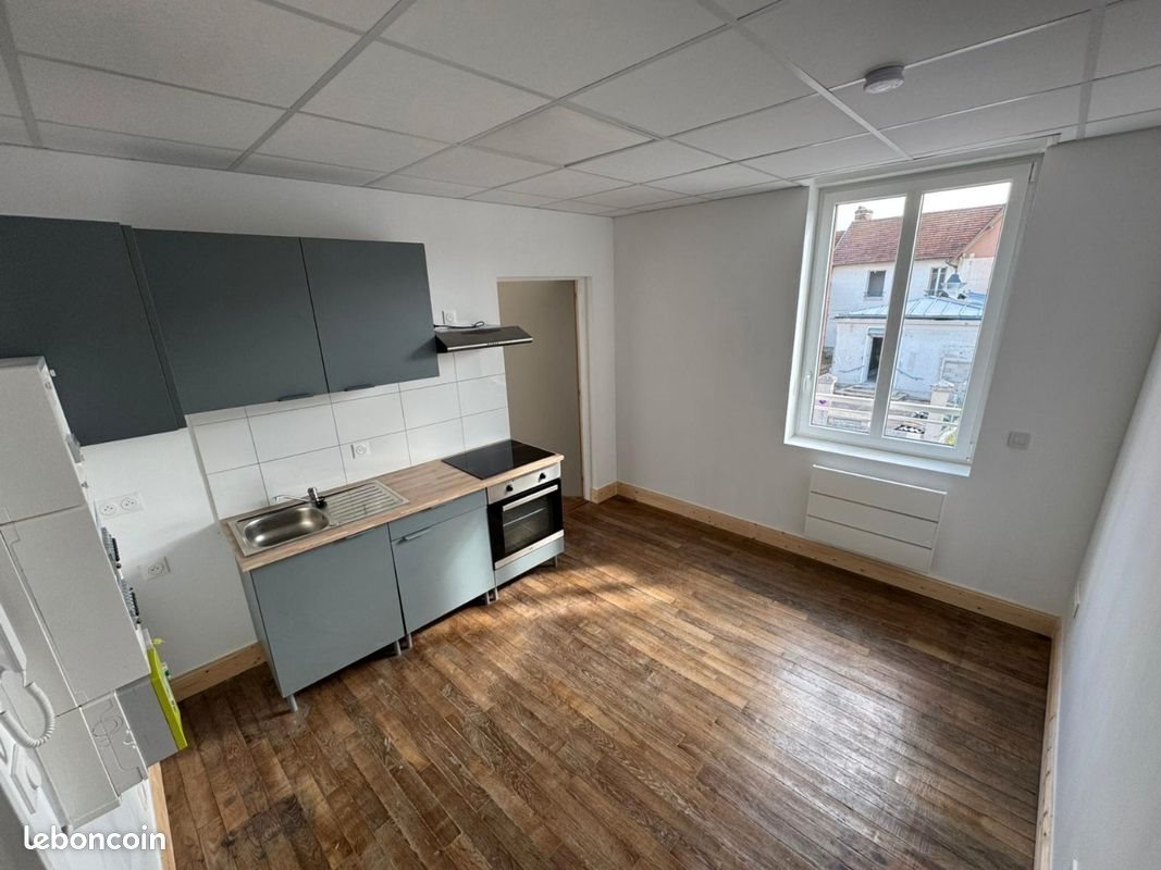 Appartement à louer, 28m², Mailly-le-Camp