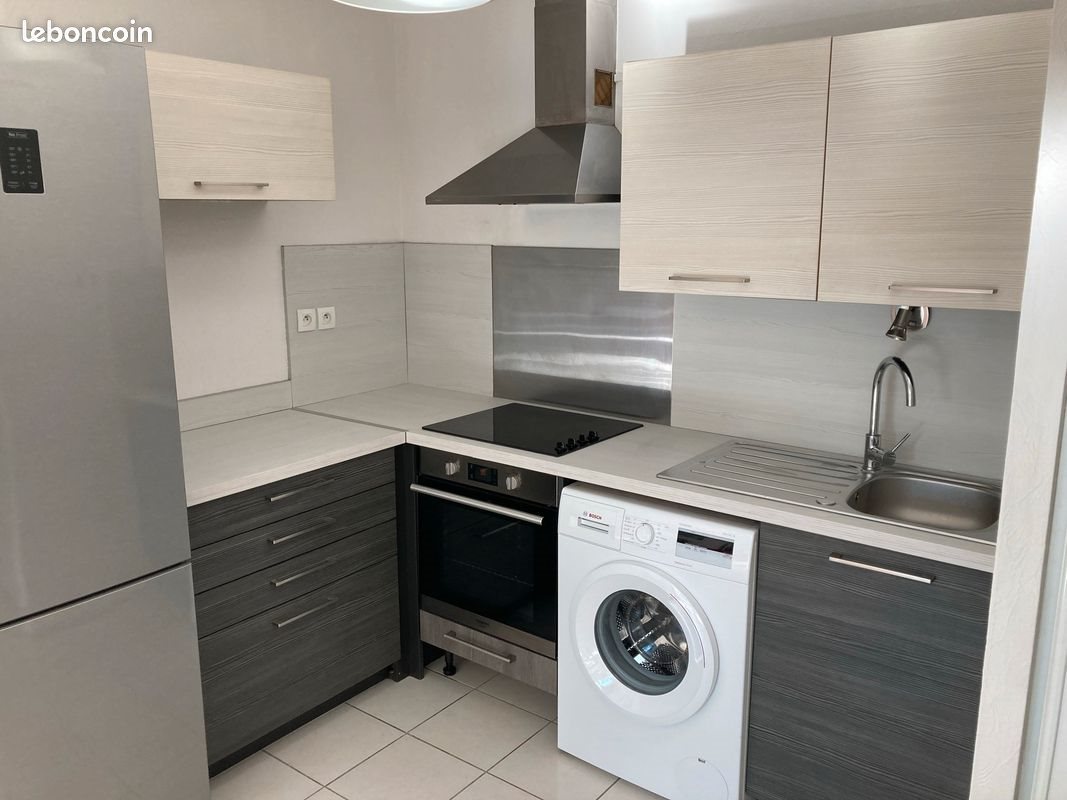 Appartement à louer, 41m², Nîmes