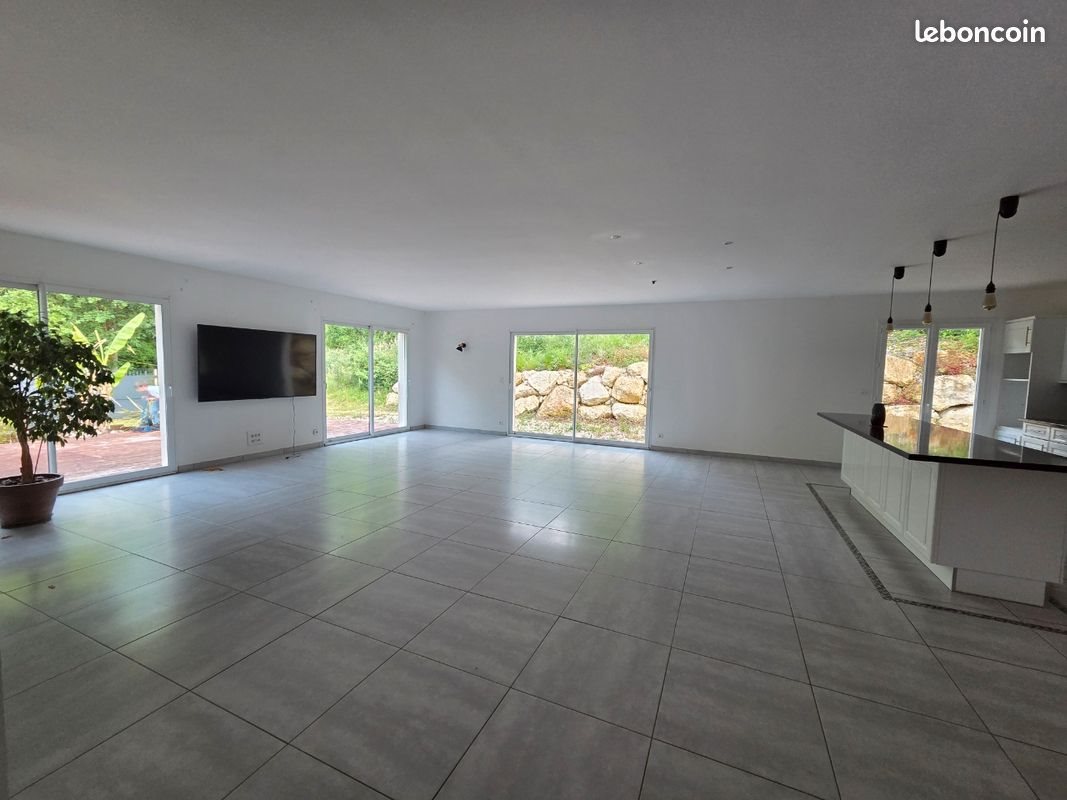 Maison à vendre, 140m², Bussac-sur-Charente