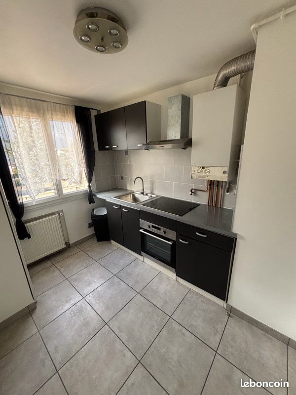 Appartement à louer, 54m², Fontaine