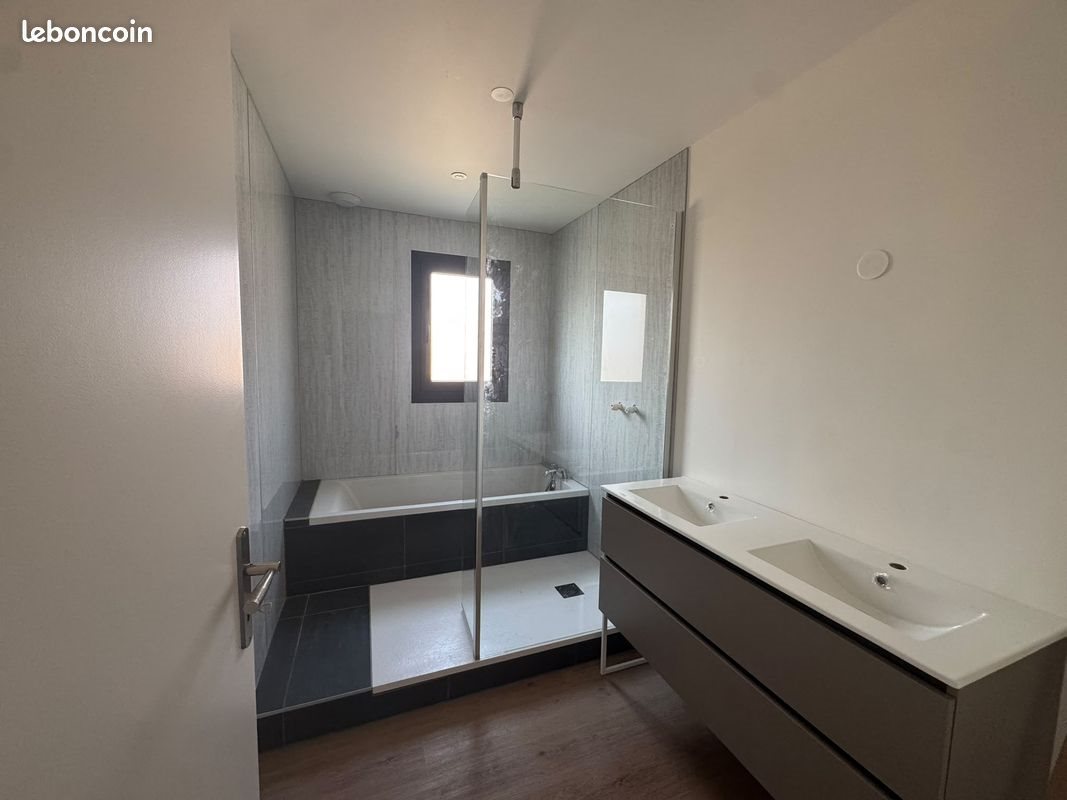 Maison à louer, 120m², Bron
