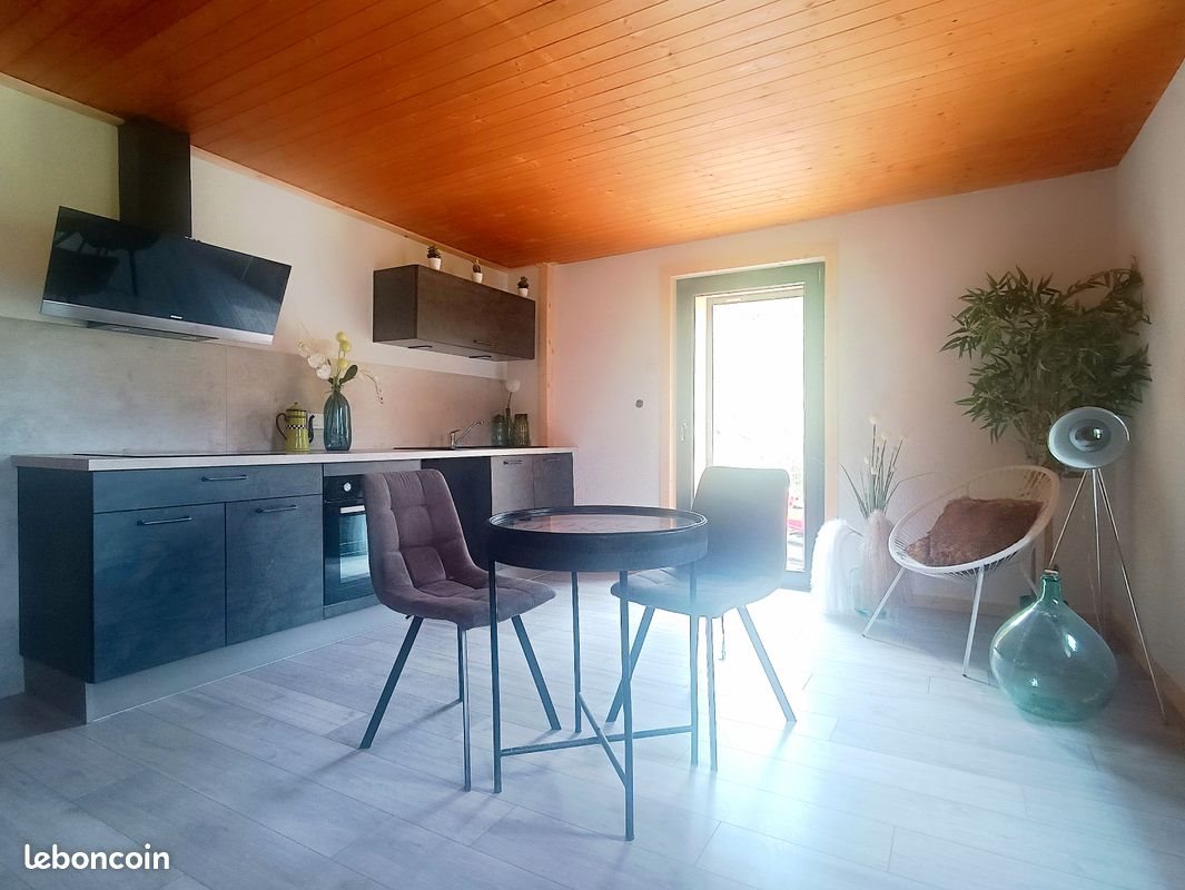 Appartement à louer, 69m², Les Gras
