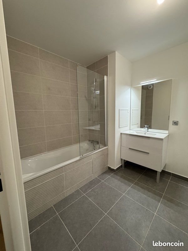 Appartement à louer, 74m², Chatou
