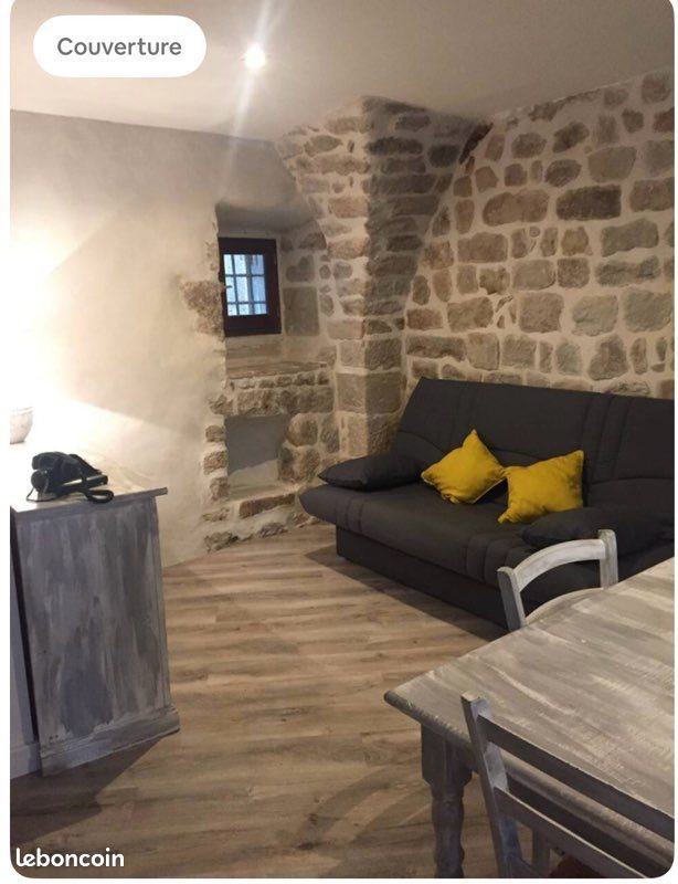 Appartement à louer, 20m², Largentière