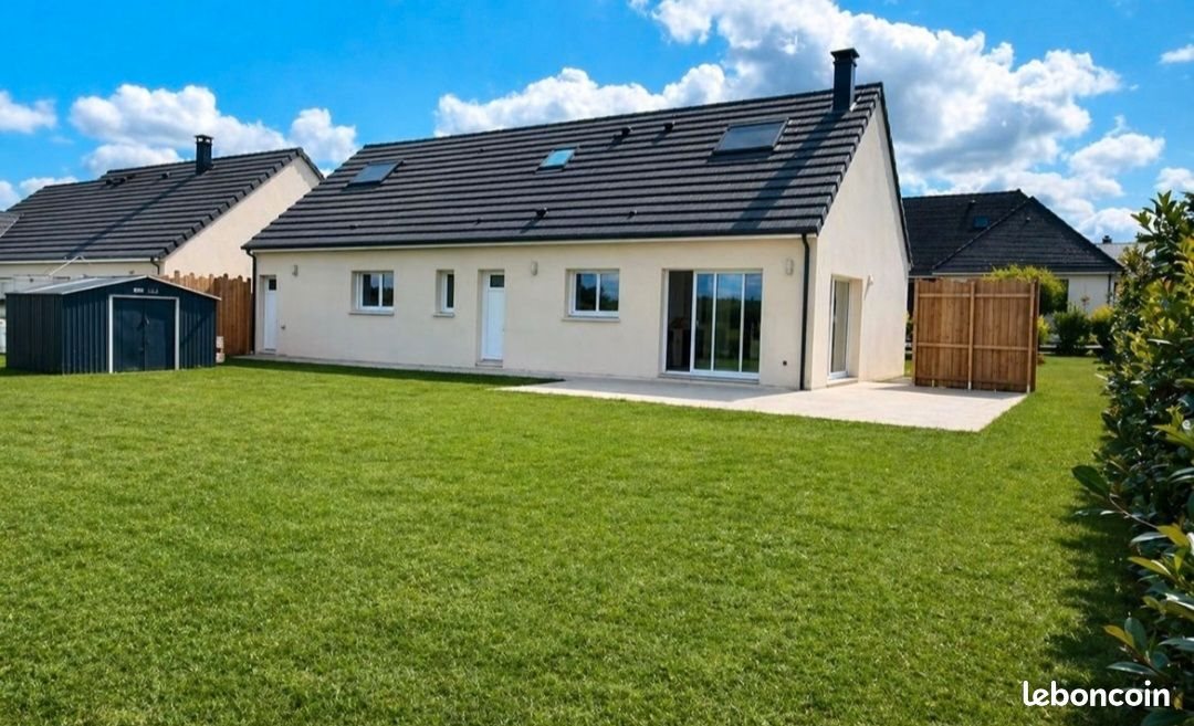Maison à vendre, 146m², Clermont-Créans