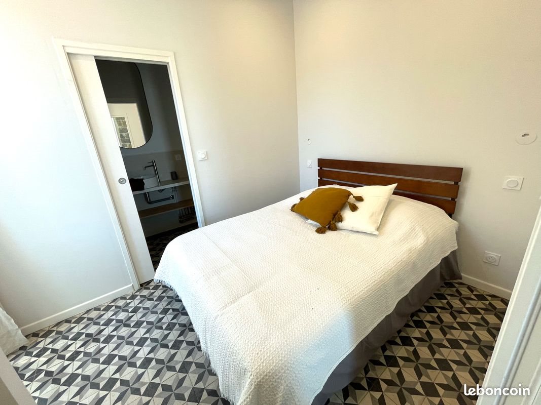Appartement à louer, 30m², Carqueiranne