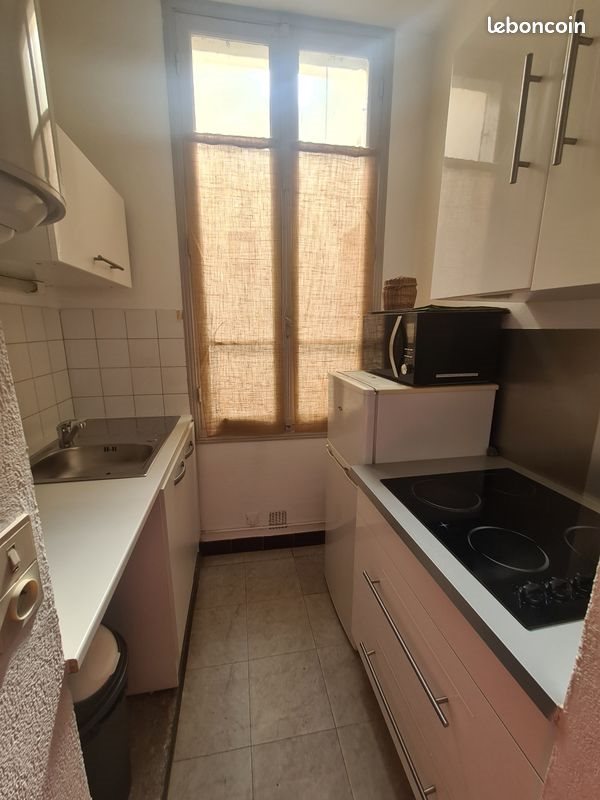 Appartement à louer, 37m², Nîmes