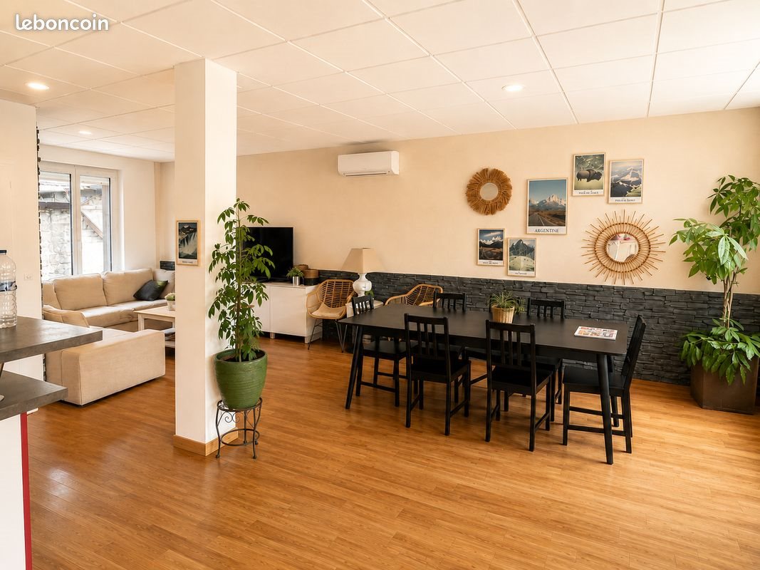 Appartement à louer, 115m², Allevard