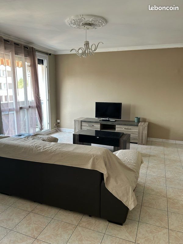 Appartement à louer, 78m², Saint-Martin-d'Hères