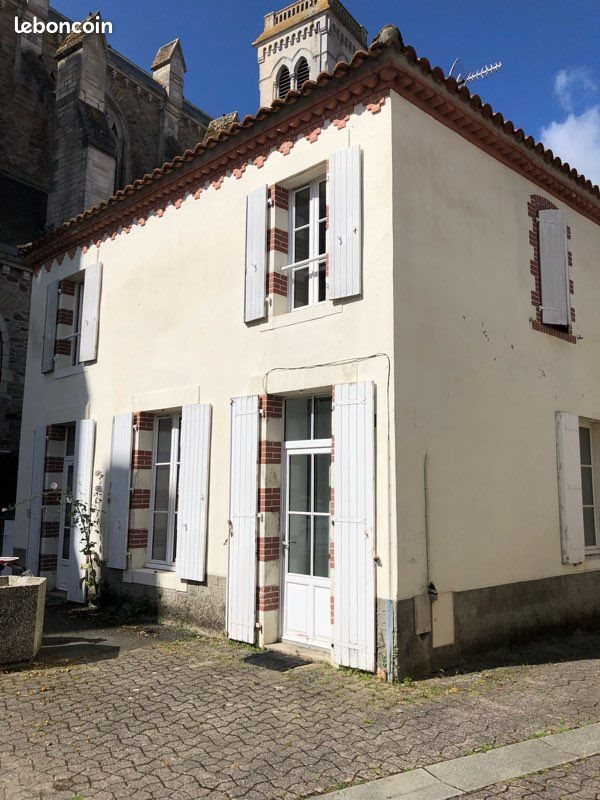Maison à louer, 77m², Aizenay