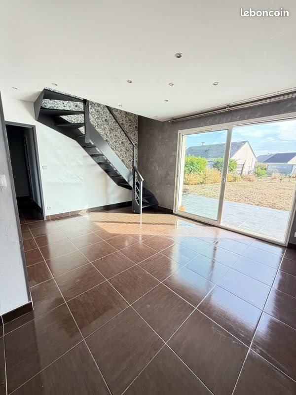 Maison à vendre, 144m², La Chapelle-Saint-Ursin