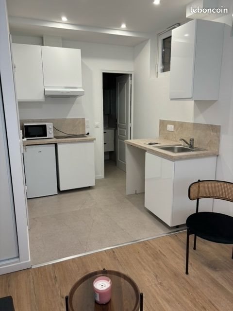 Appartement à louer, 19m², Châtillon