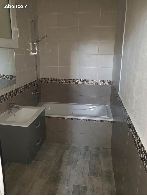 Appartement à louer, 43m², Béziers
