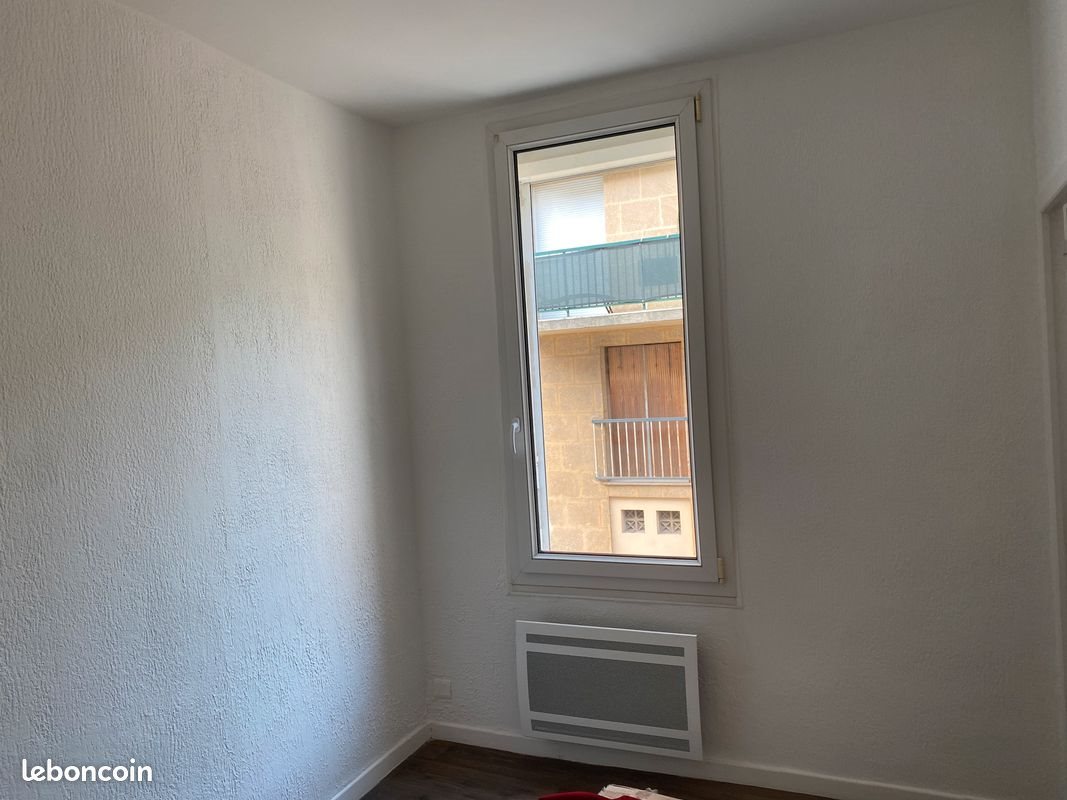 Appartement à louer, 29m², Marseille 6ème