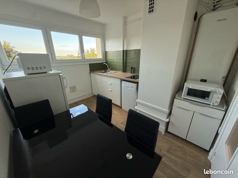 Appartement à louer, 53m², Riom