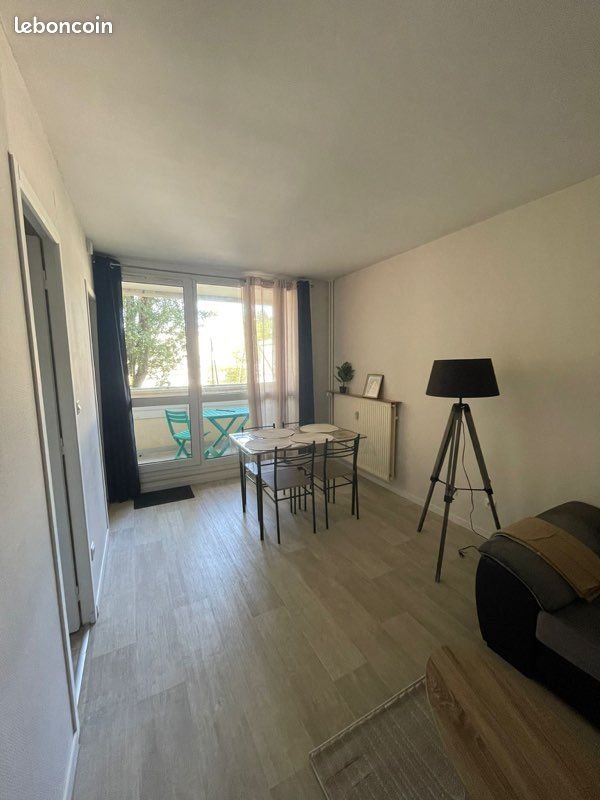 Appartement à louer, 38m², Compiègne