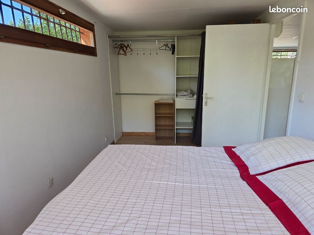 Appartement à louer, 45m², Le Tholonet