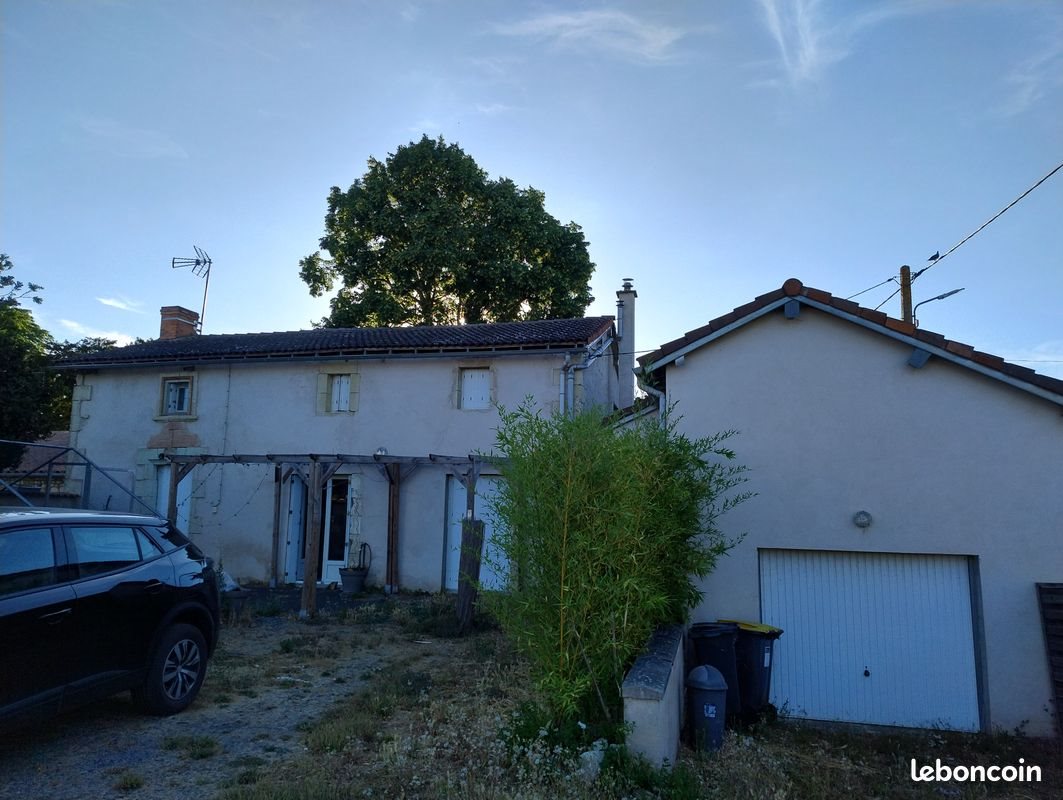 Maison à louer, 80m², Saint-Léger-de-Montbrun
