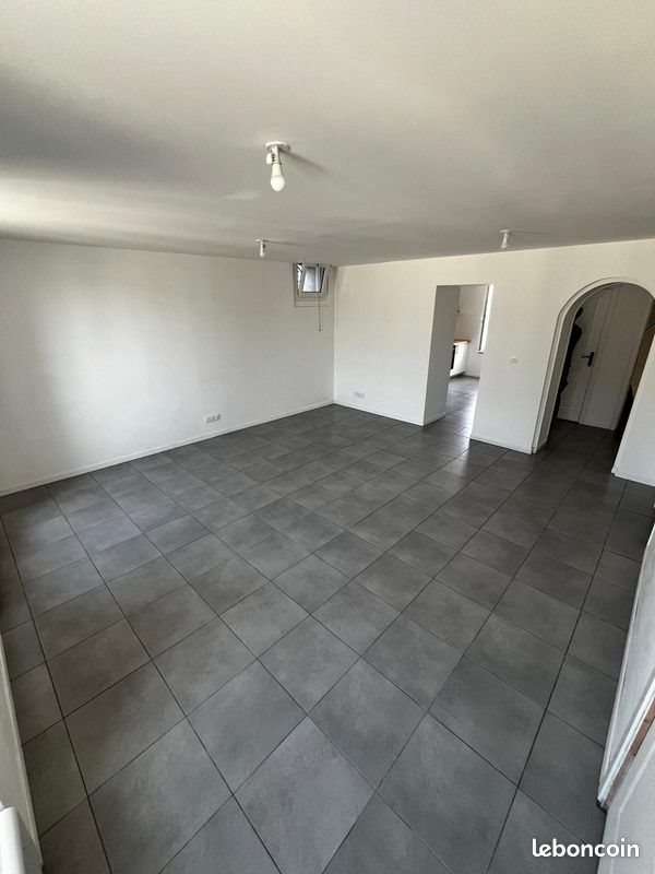 Appartement à louer, 81m², Ombrée d'Anjou