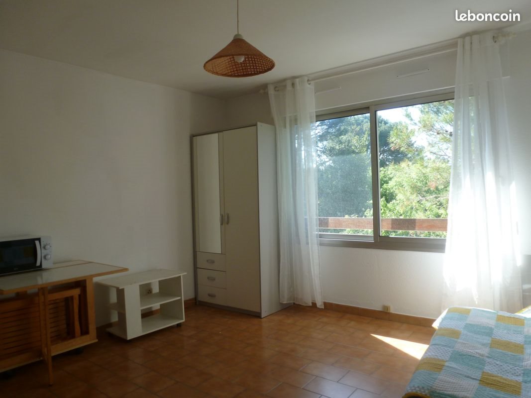 Appartement à louer, 23m², Nîmes
