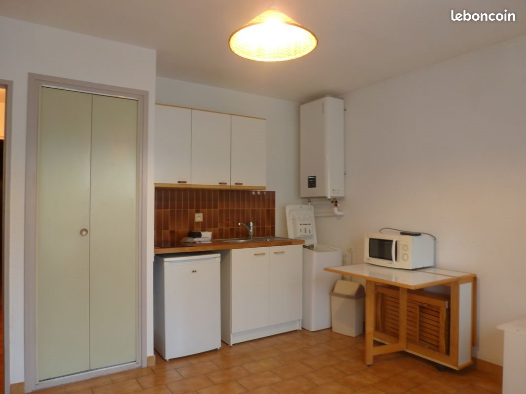 Appartement à louer, 23m², Nîmes