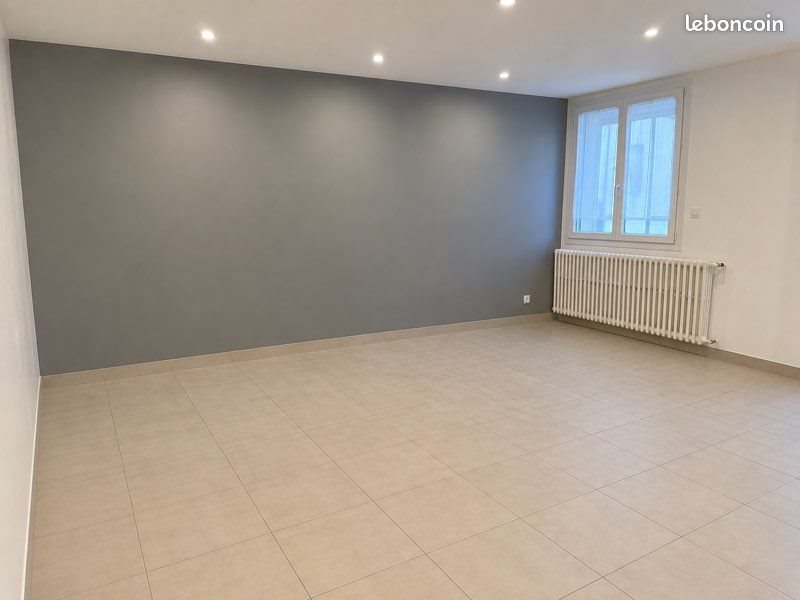 Appartement à louer, 95m², Morbier