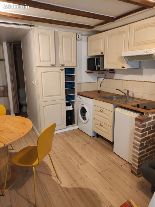 Appartement à louer, 25m², Fougères