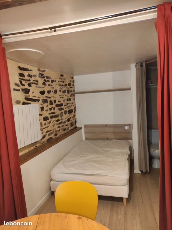 Appartement à louer, 25m², Fougères