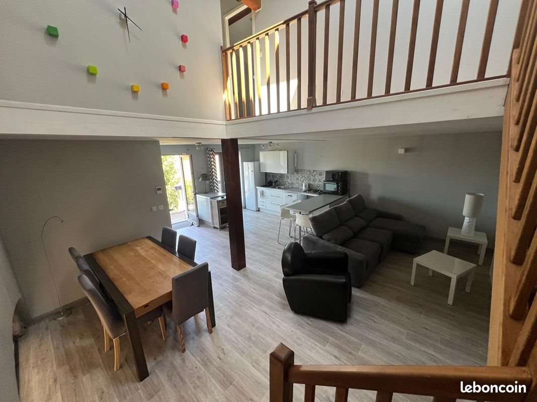 Appartement à louer, 75m², Pollionnay