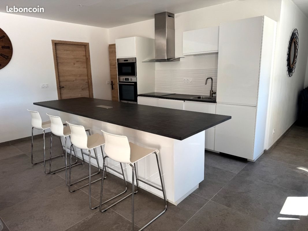Maison à louer, 150m², Zonza