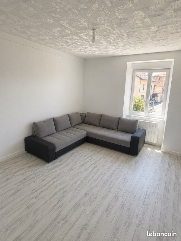 Appartement à louer, 80m², Deluz