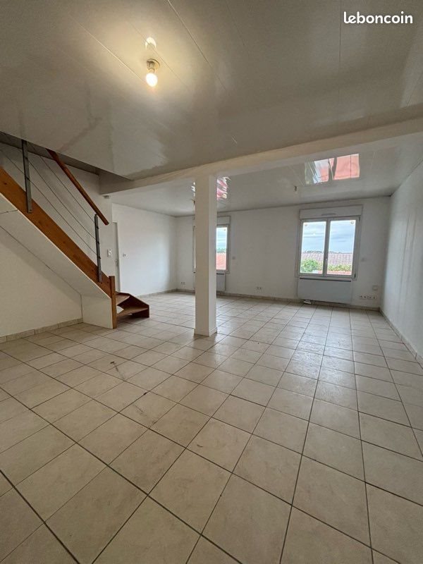 Appartement à louer, 95m², Champenoux