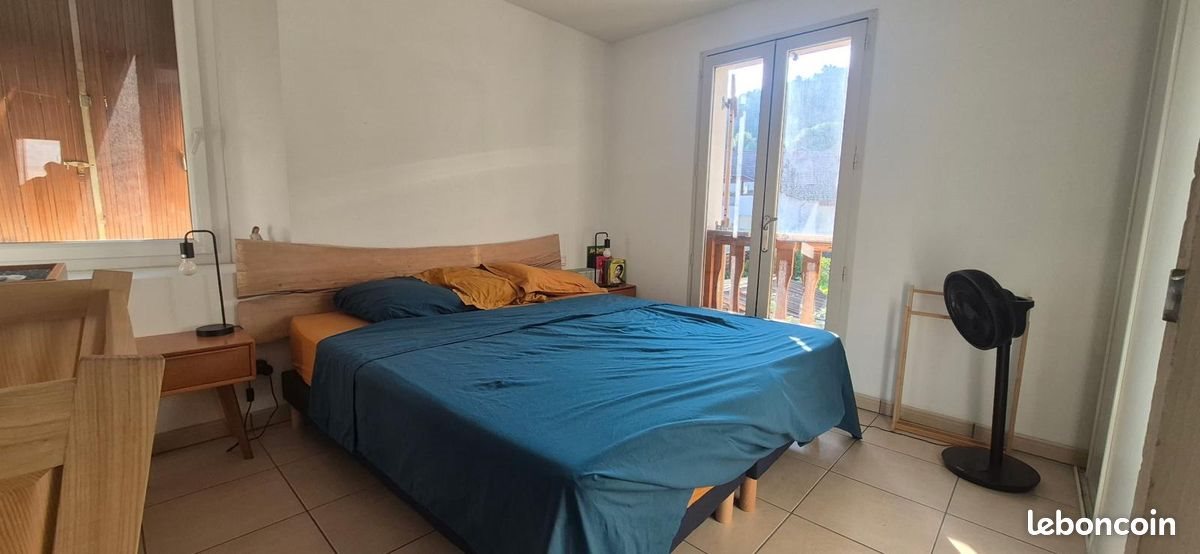 Appartement à louer, 70m², Laissaud
