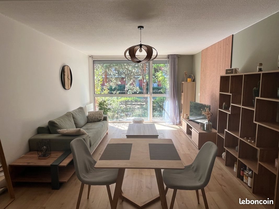 Appartement à louer, 70m², Bordeaux