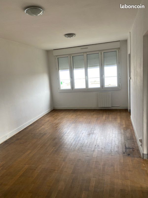 Maison à louer, 100m², Gorron