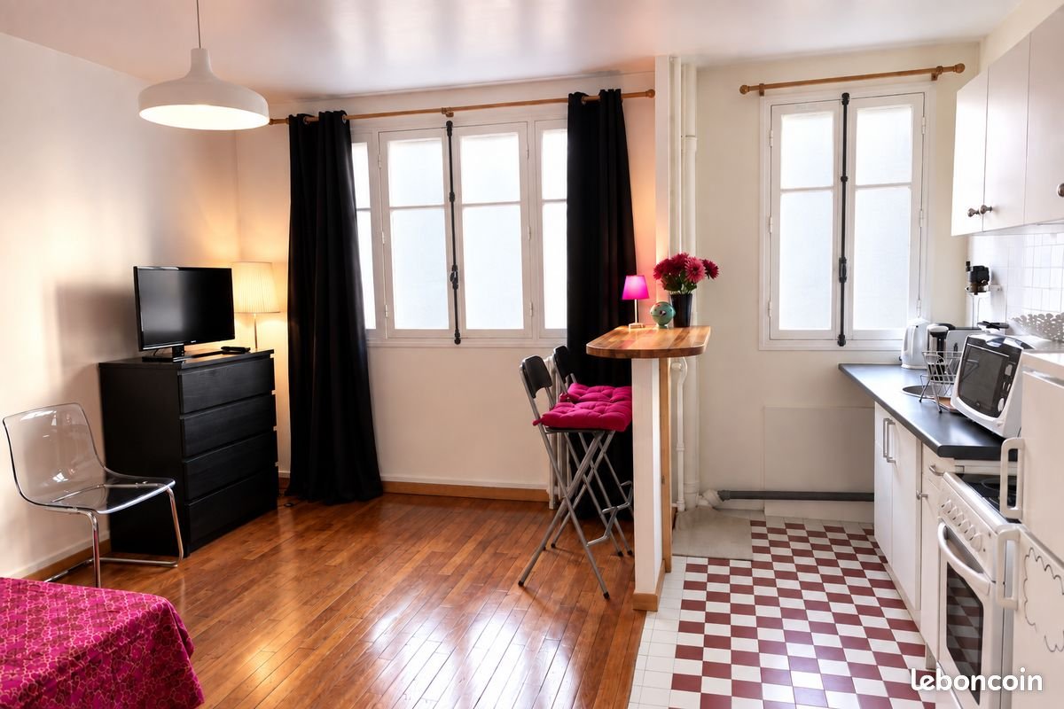Appartement à louer, 22m², Paris 18ème