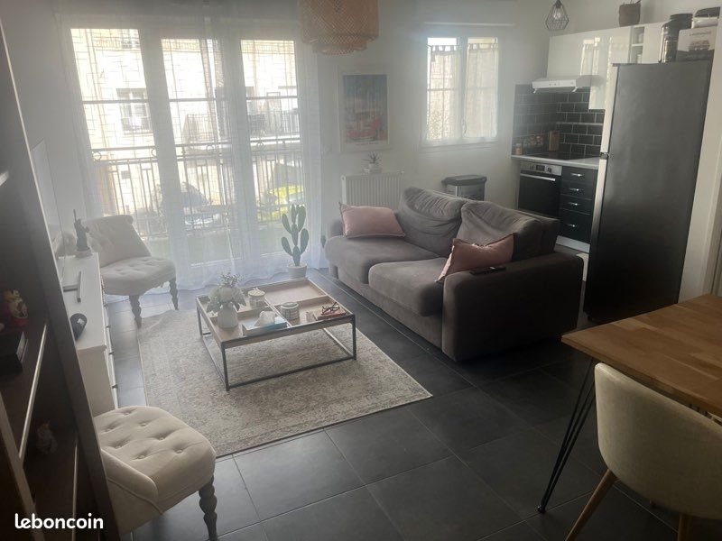 Appartement à louer, 49m², Villeneuve-Saint-Denis