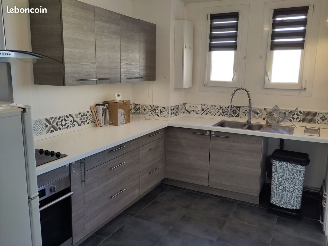 Appartement à louer, 71m², Béziers