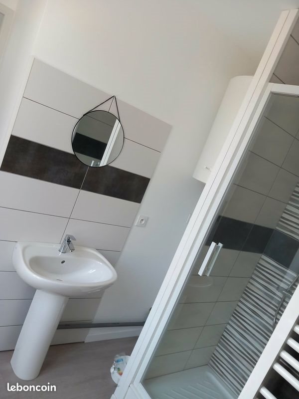 Appartement à louer, 30m², Saint-Amand-Montrond