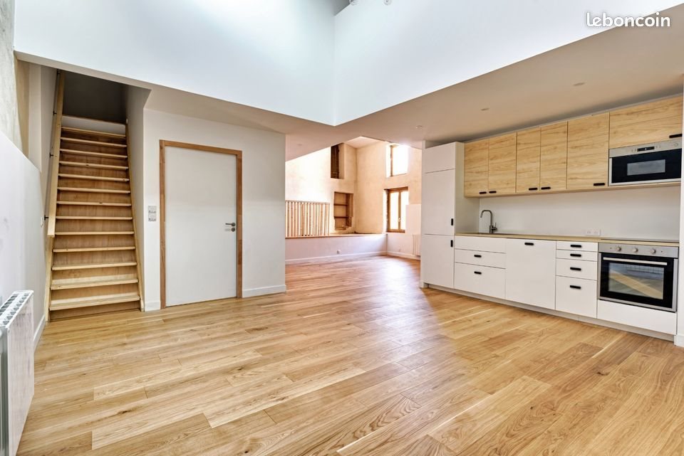 Appartement à louer, 93m², Millery
