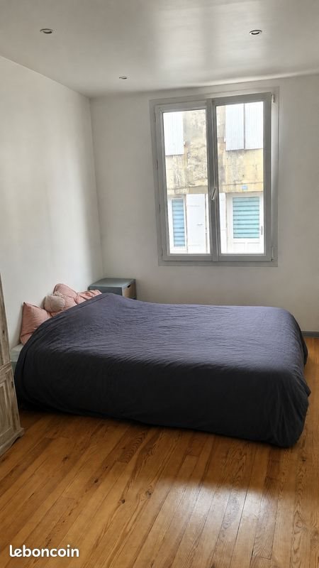 Appartement à louer, 55m², Saintes