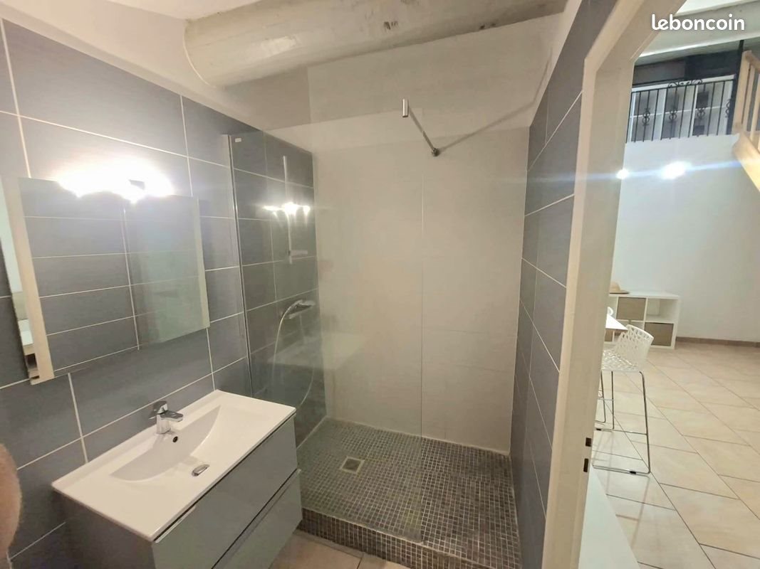 Appartement à louer, 40m², Arles