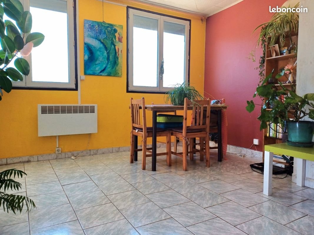 Appartement à louer, 50m², Bram