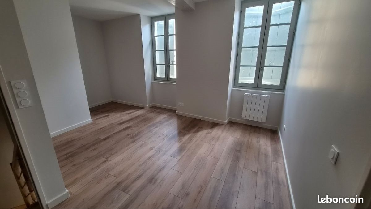 Appartement à louer, 40m², Barbezieux-Saint-Hilaire