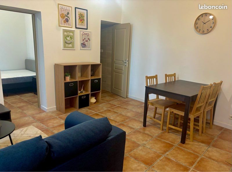 Appartement à louer, 35m², Nîmes