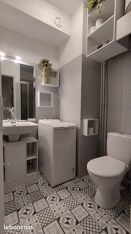 Appartement à louer, 16m², Nîmes