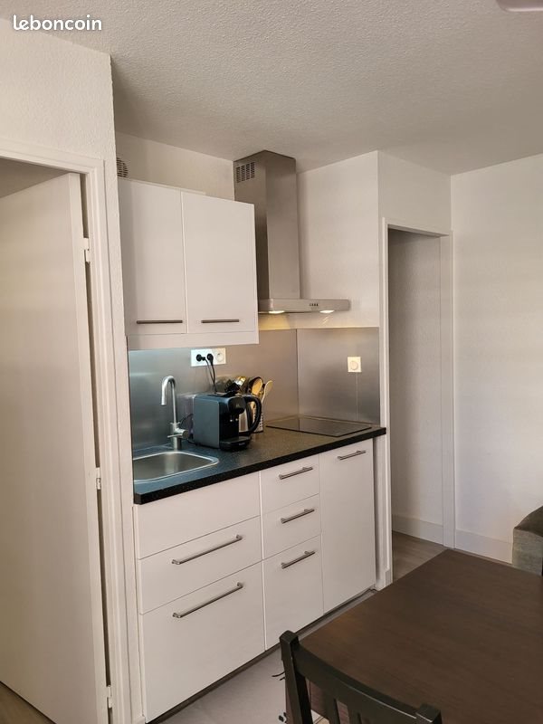 Appartement à louer, 25m², Sète