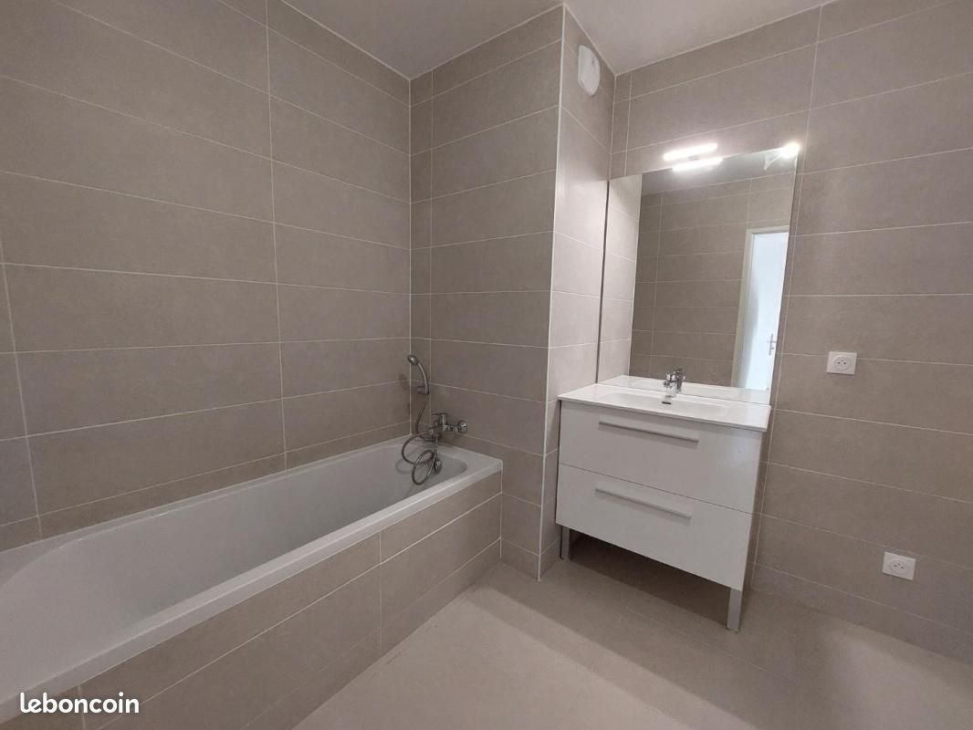 Appartement à louer, 53m², Martigues
